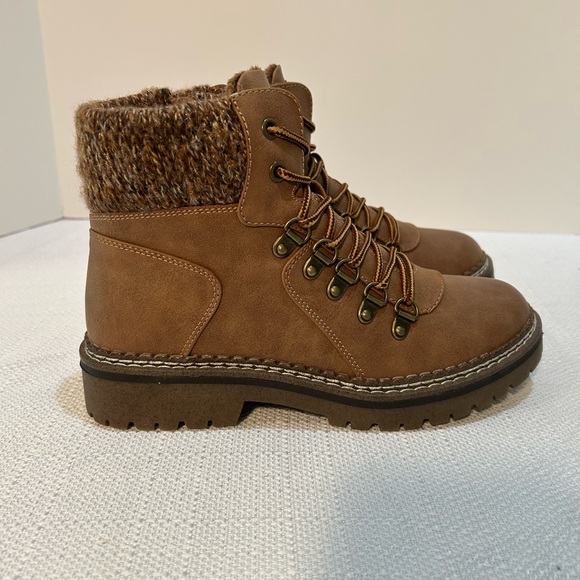 Patrizia by Spring Step Janecet Brown Lace-Up Ankle Boots - Picture 3 of 15